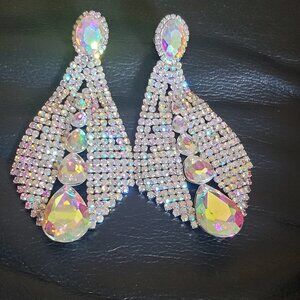 Oversized Chandelier Earring
